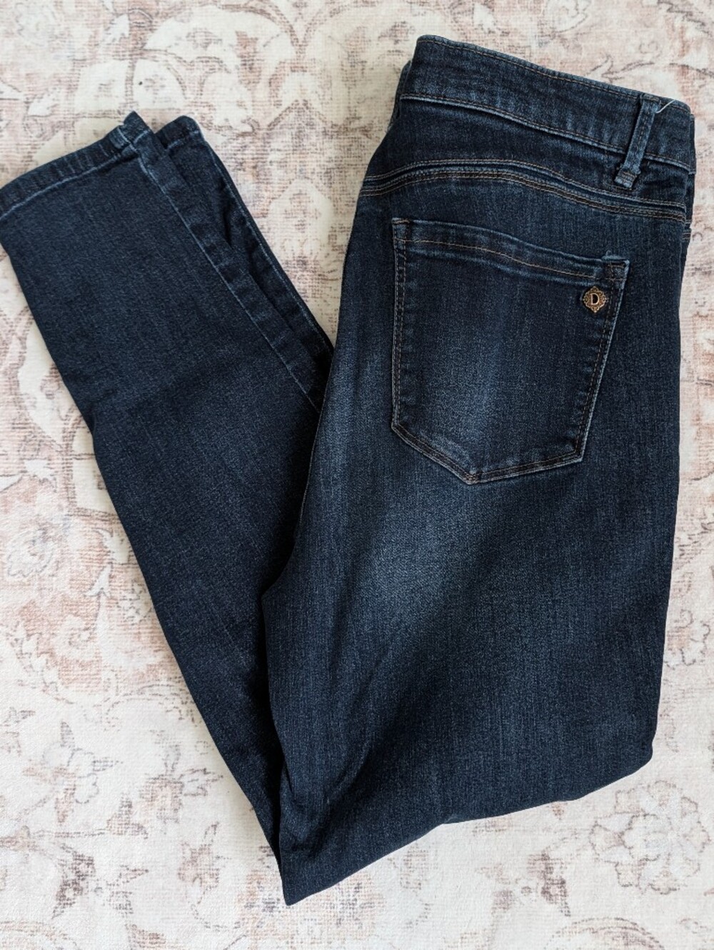 Democracy Ab Solution Dark Wash Straight Leg Jeans Size 14 Stretch